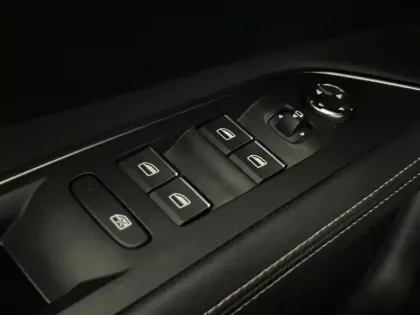 Photo 14 Peugeot 3008  1.2 PureTech 130ch S&S GT Pack EAT8