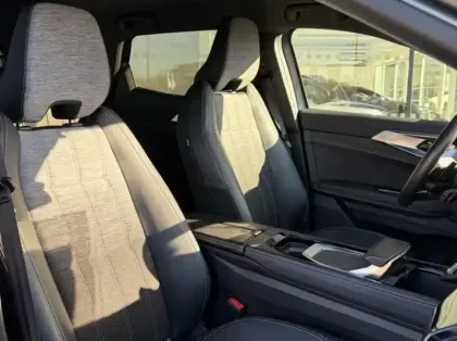 Photo 7 Renault Austral  1.3 TCe mild hybrid 160ch Techno auto - 23