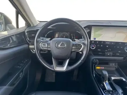 Photo 11 Lexus Nx  450h+ Luxe 4WD