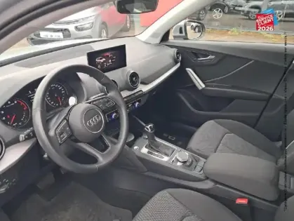 Photo 14 Audi Q2  35 TFSI 150ch Advanced S tronic 7 Siege chauf Camera