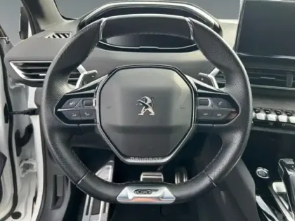 Photo 11 Peugeot 3008  HYBRID 225ch GT e-EAT8