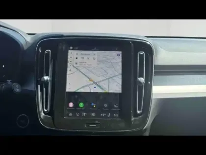 Photo 13 Volvo Xc40  B3 163ch Plus DCT 7