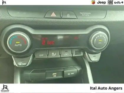 Photo 14 Kia Stonic  1.0 T-GDi 100ch GT Line