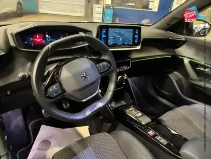 Photo 14 Peugeot 2008  1.2 PureTech 130ch S&S GT EAT8