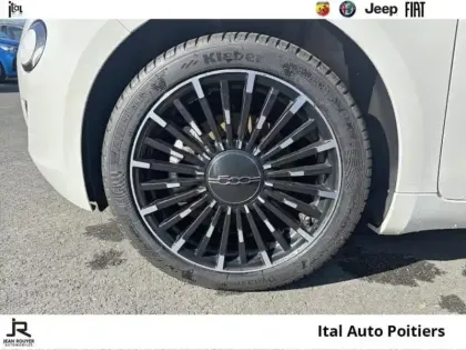 Photo 10 Fiat 500  e 118ch Icône Plus