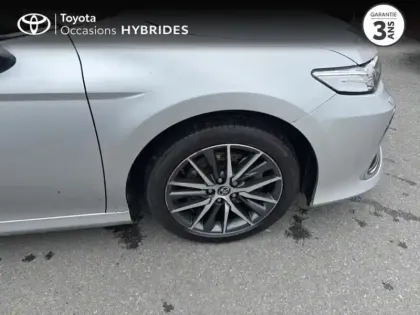 Photo 9 Toyota Camry  2.5 Hybride 218ch Design MC21