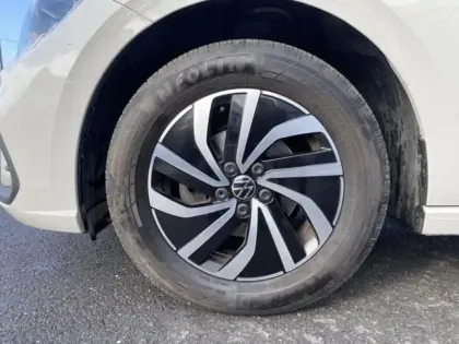 Photo 11 Volkswagen Polo Gén. VI Ph2 Life 5