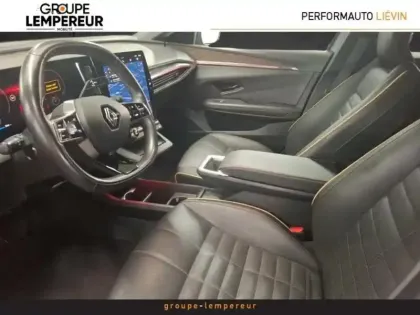 Photo 13 Renault Megane  E-Tech Electric EV60 220ch Iconic super charge