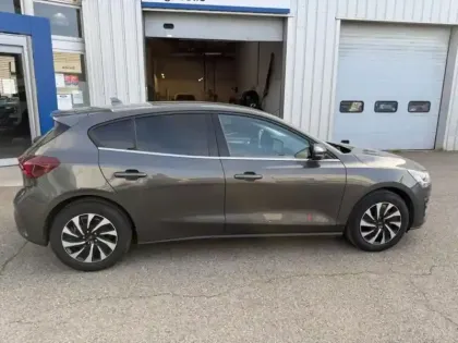 Photo 7 Ford Focus  1.0 Flexifuel mHEV 125ch Titanium X Business Powershift