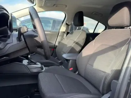 Photo 10 Ford Focus  1.0 Flexifuel mHEV 125ch Titanium X Business Powershift