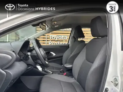Photo 10 Toyota Yaris  116h Dynamic 5p MY22