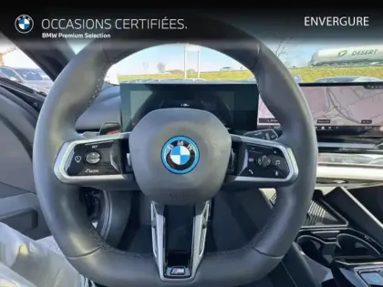 Photo 5 BMW Serie 5 Série 5 Touring i5 340ch M Sport eDrive40