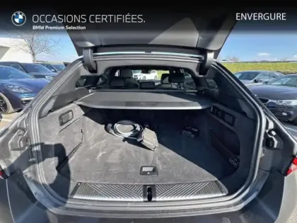 Photo 6 BMW Serie 5 Série 5 Touring i5 340ch M Sport eDrive40