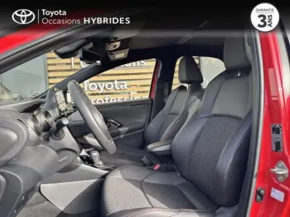 Photo 10 Toyota Yaris  116h Première 5p