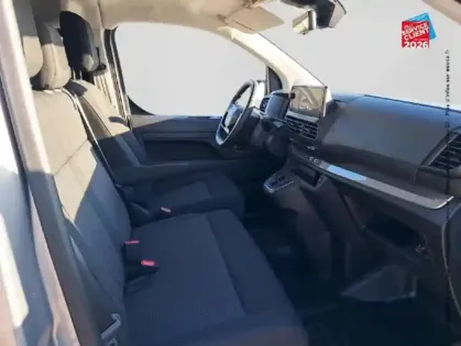 Photo 19 Opel Vivaro Gén. III Ph2 Sportive 4