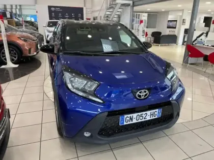 Photo 8 Toyota Aygo  X 1.0 VVT-i 72ch Air Design S-CVT