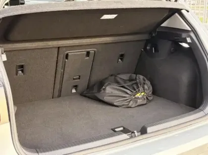 Photo 14 Volkswagen Golf  1.4 eHybrid OPF 204ch Style DSG6