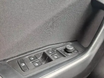 Photo 7 Volkswagen T-roc Gén. I Ph2 Life Plus 5