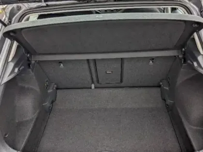 Photo 12 Volkswagen T-roc Gén. I Ph2 Life Plus 5