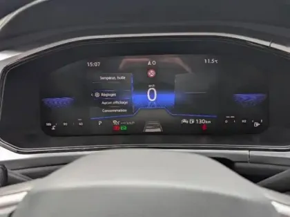 Photo 8 Volkswagen T-roc Gén. I Ph2 Life Plus 5