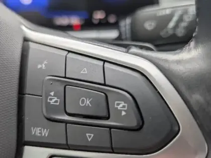 Photo 11 Volkswagen T-roc Gén. I Ph2 Life Plus 5