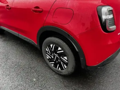 Photo 10 Fiat 600  1.2 Hybrid 136ch Pack Confort DCT6