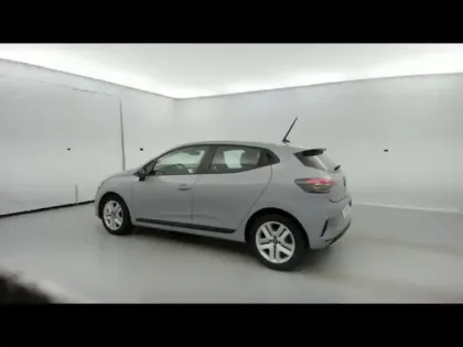 Photo 9 Renault Clio  1.5 Blue dCi 100ch Evolution - 24