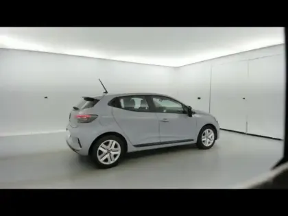 Photo 7 Renault Clio  1.5 Blue dCi 100ch Evolution - 24