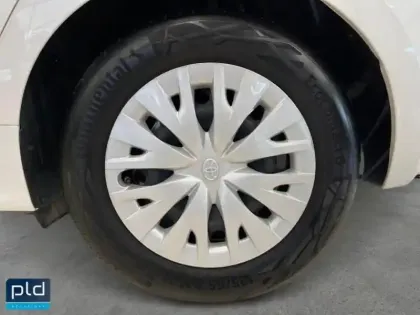 Photo 10 Toyota Yaris  116h Dynamic 5p MY22