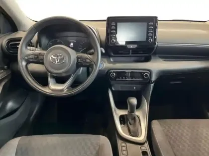 Photo 12 Toyota Yaris  116h Dynamic 5p MY22
