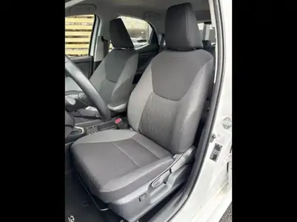 Photo 14 Toyota Yaris  116h Dynamic Business 5p + Programme Beyond Zero Academy MY22