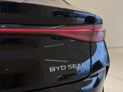 Photo 11 BYD Seal  313ch - 82,5 kWh Design