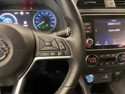 Photo 10 Nissan Leaf  150ch 40kWh Acenta 22