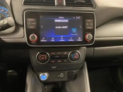 Photo 14 Nissan Leaf  150ch 40kWh Acenta 22