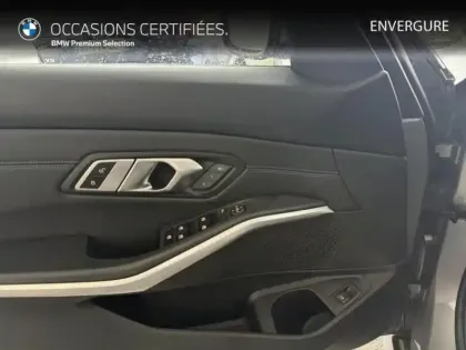 Photo 13 BMW Serie 3 Série 3 Touring 318dA 150ch M Sport
