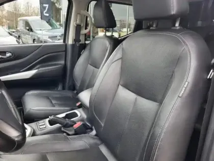 Photo 5 Nissan Navara  2.3 dCi 190ch Double-Cab Tekna+ 2018 BVA