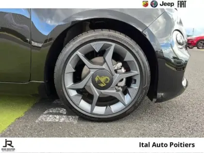 Photo 10 Abarth 500  e 155ch 42kWh  4cv (PRIME CEE COUP DE POUCE -5600 EUROS DEDUITE)