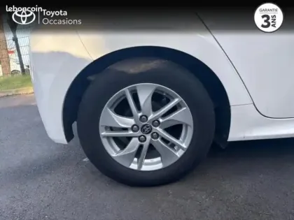 Photo 5 Toyota Yaris  120 VVT-i Dynamic Business 5p MC24