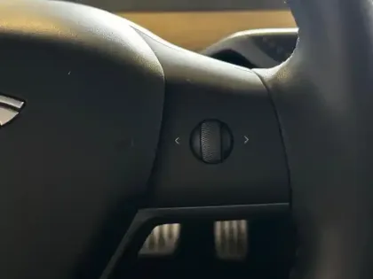 Photo 11 Tesla Model 3  Performance PUP AWD Upgrade MY22