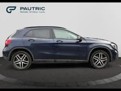 Photo 5 Mercedes GLA  180 d Sensation 7G-DCT