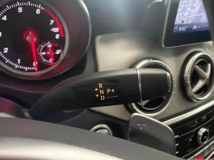 Photo 8 Mercedes CLA  180 Fascination 7G-DCT