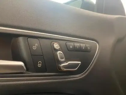 Photo 10 Mercedes CLA  180 Fascination 7G-DCT