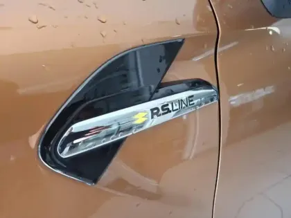 Photo 7 Renault Captur  1.3 TCe mild hybrid 160ch RS Line EDC