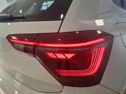 Photo 6 Volkswagen Polo  1.0 TSI 95ch Style