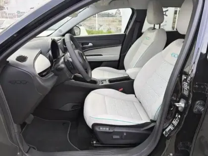 Photo 8 Fiat 600  1.2 Hybrid 100ch La Prima DCT6