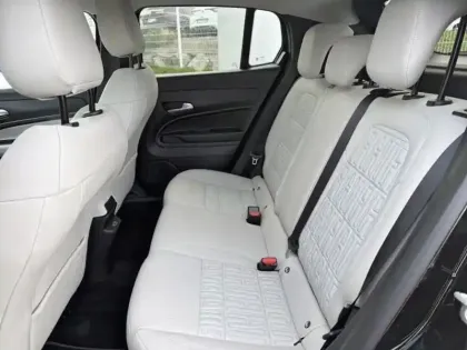 Photo 9 Fiat 600  1.2 Hybrid 100ch La Prima DCT6