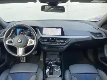 Photo 6 BMW Serie 1 Série 1 118iA 136ch M Sport DKG7