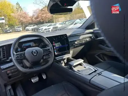 Photo 14 Renault Austral  1.2 E-Tech full hybrid 200ch Iconic esprit Alpine- 24