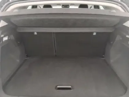 Photo 8 Renault Captur  1.3 TCe mild hybrid 140ch Techno