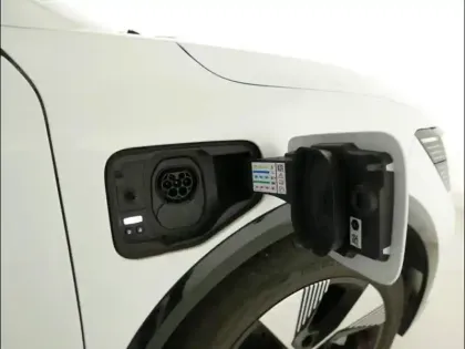 Photo 11 Renault Megane  E-Tech Electric EV60 220ch Equilibre super charge